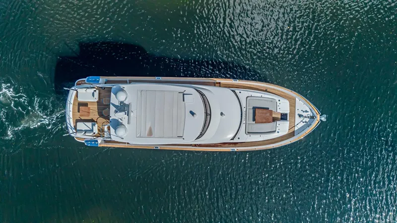 Slide: The Image of Azimut Magellano 66 2022 - 38