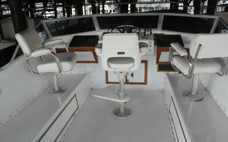 Slide: The Image of Hatteras 58 Yachtfish 1974 - 24