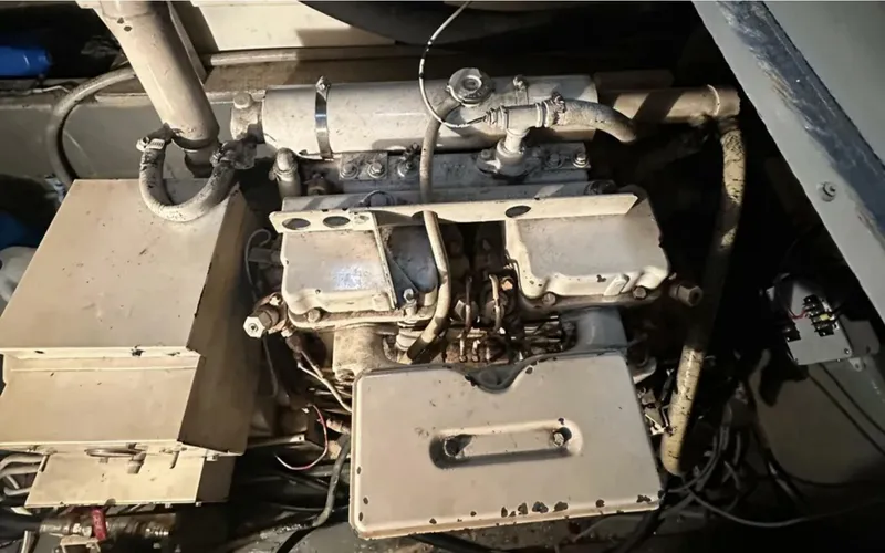 Slide: The Image of Hatteras 58 Yachtfish 1974 - 31