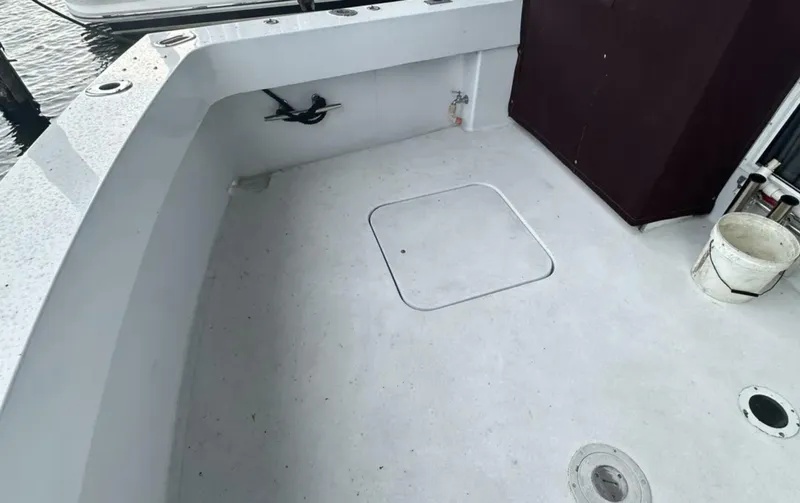 Slide: The Image of Hatteras 58 Yachtfish 1974 - 4