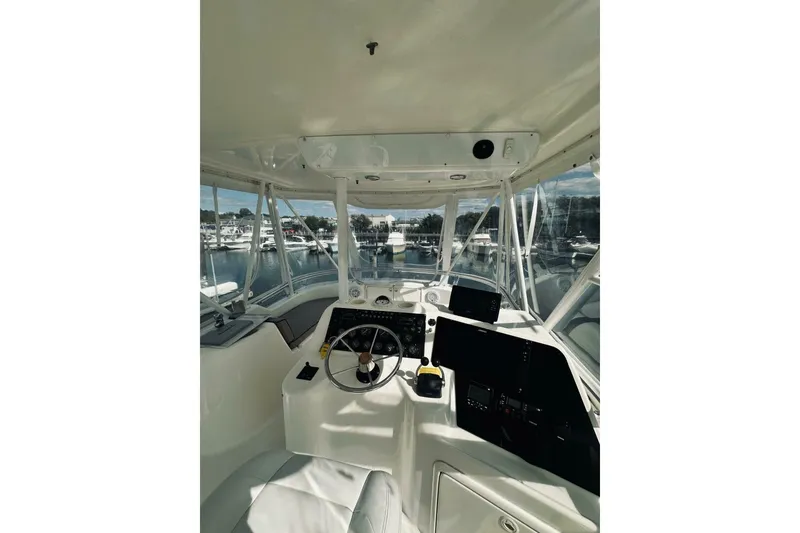 Slide: The Image of Riviera 40 2000 - 38