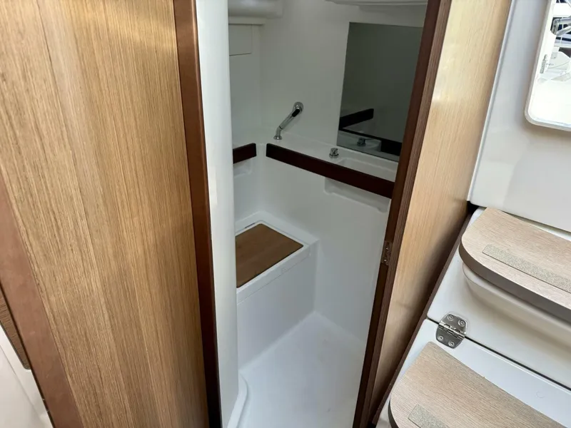 Slide: The Image of Beneteau 35.1 2021 - 18