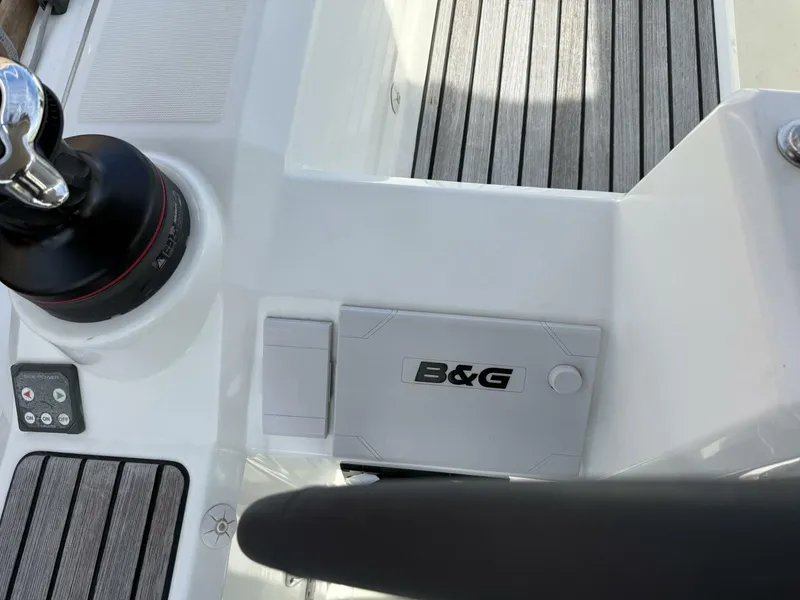 Slide: The Image of Beneteau 35.1 2021 - 5