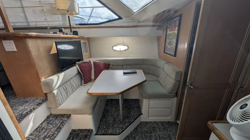 Slide: The Image of Carver Yachts 370 AFT CABIN 1994 - 22