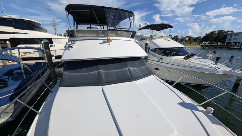 Slide: The Image of Carver Yachts 370 AFT CABIN 1994 - 5