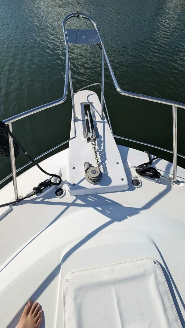 Slide: The Image of Carver Yachts 370 AFT CABIN 1994 - 6