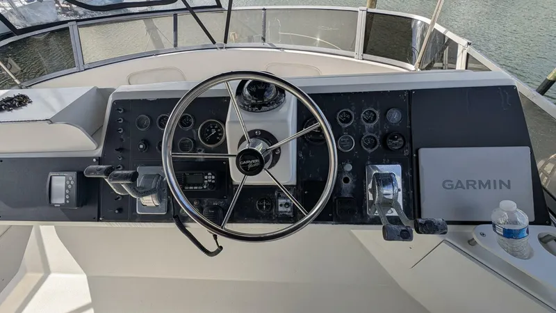 Slide: The Image of Carver Yachts 370 AFT CABIN 1994 - 8
