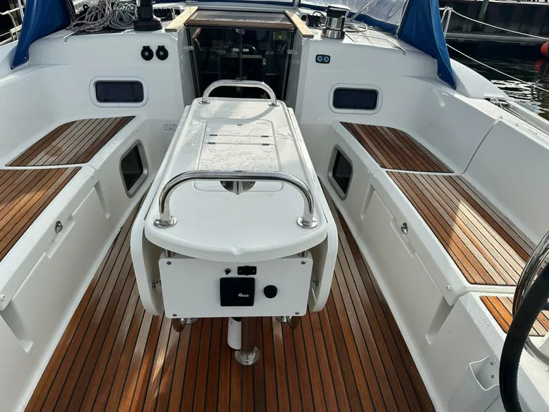 Slide: The Image of Jeanneau Sun Odyssey 479 2018 - 19