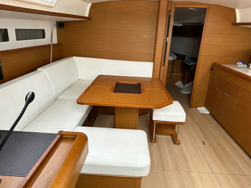 Slide: The Image of Jeanneau Sun Odyssey 479 2018 - 29