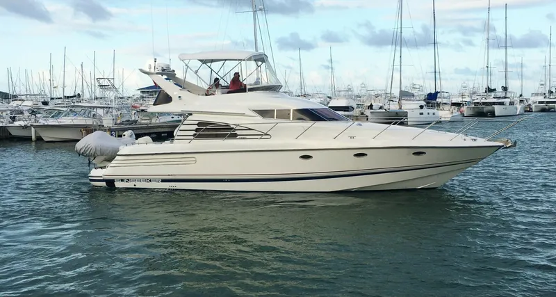 The Image of Sunseeker Manhattan 48 1997 - 0