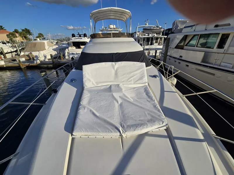 Slide: The Image of Sunseeker Manhattan 48 1997 - 16