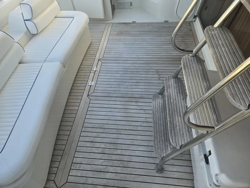 Slide: The Image of Sunseeker Manhattan 48 1997 - 17