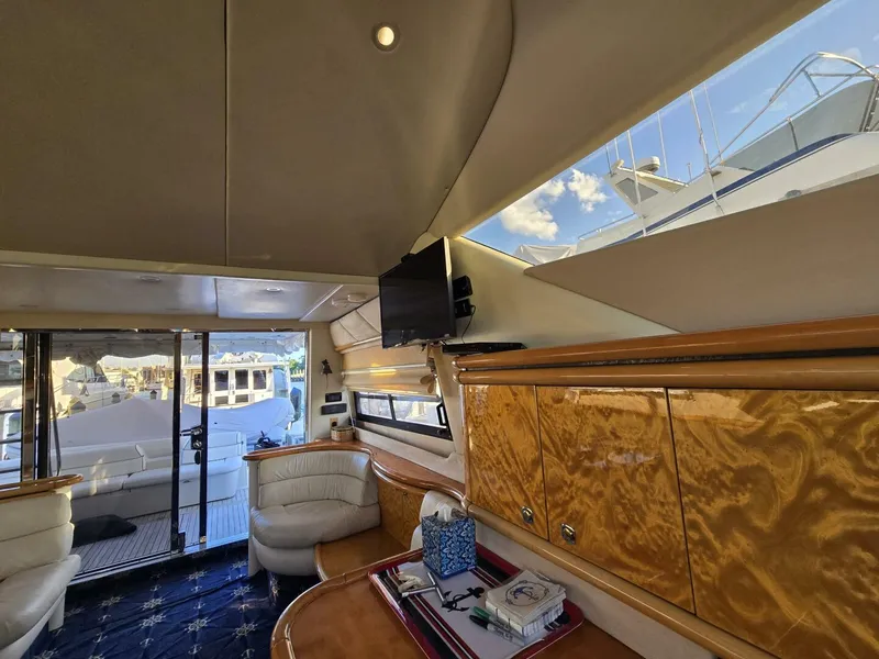 Slide: The Image of Sunseeker Manhattan 48 1997 - 28