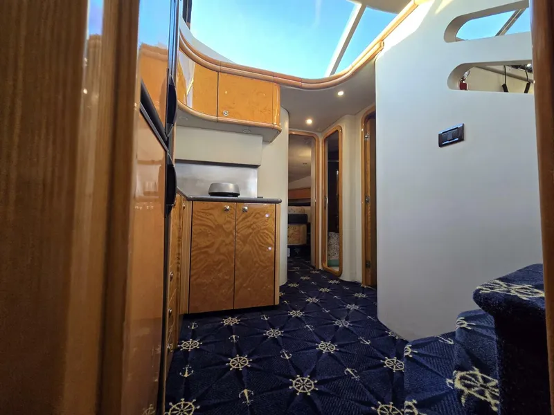 Slide: The Image of Sunseeker Manhattan 48 1997 - 32