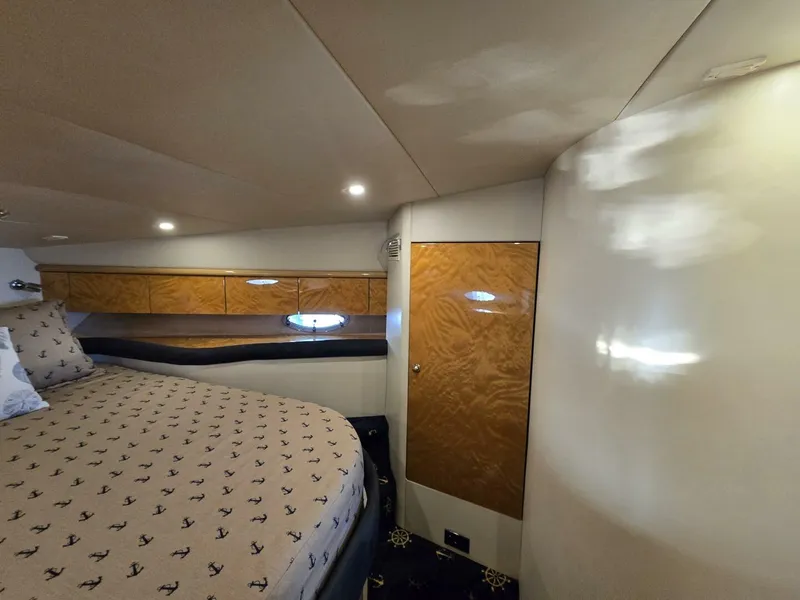 Slide: The Image of Sunseeker Manhattan 48 1997 - 43