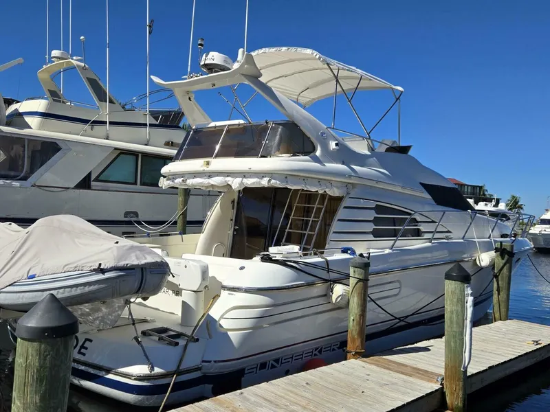 Slide: The Image of Sunseeker Manhattan 48 1997 - 5