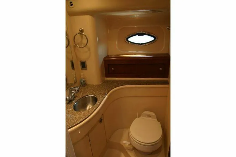 Slide: The Image of Meridian 411 Sedan 2005 - 12
