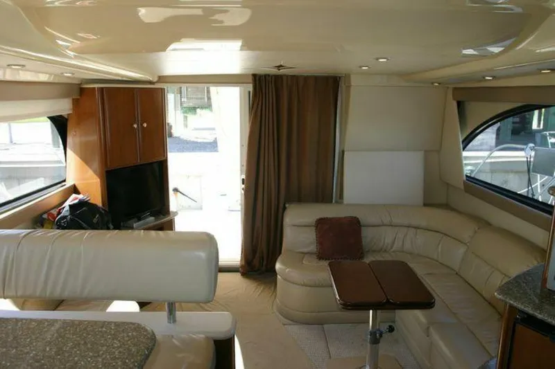 Slide: The Image of Meridian 411 Sedan 2005 - 7