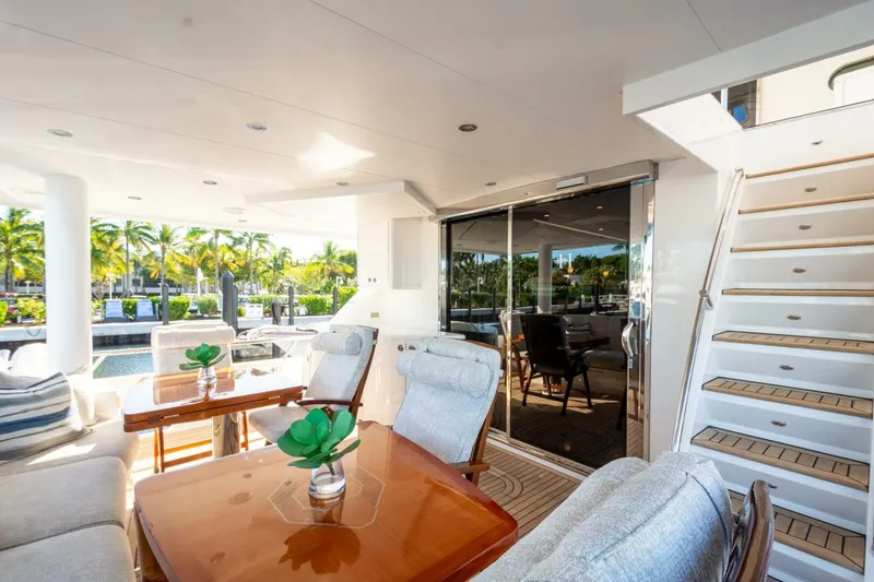 Slide: The Image of Hargrave Sky Lounge 2014 - 9