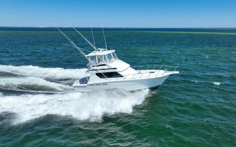 Slide: The Image of Hatteras 46 Convertible 1994 - 41
