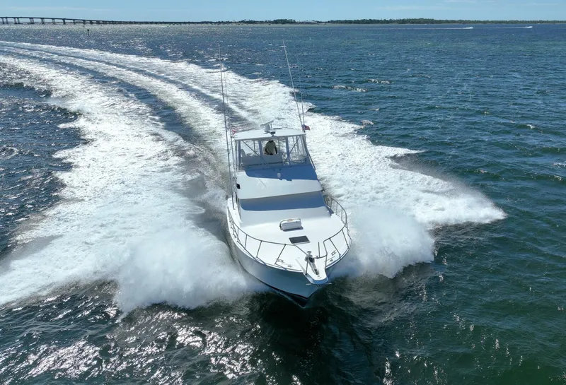Slide: The Image of Hatteras 46 Convertible 1994 - 64