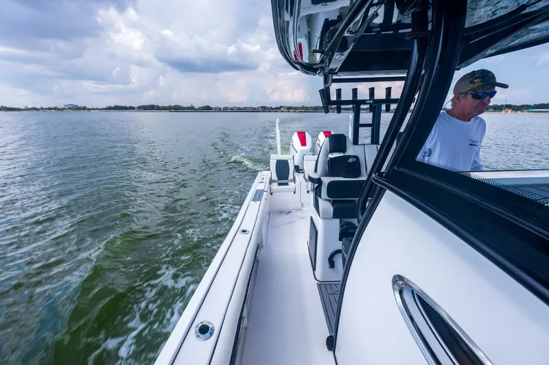 Slide: The Image of Tidewater 3100 Carolina Bay 2024 - 9