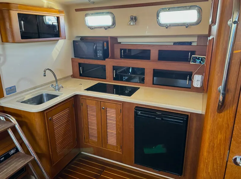 Slide: The Image of Island Packet 360 Hardtop Express Cruiser 2004 - 13