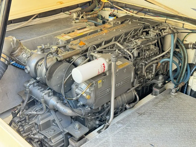 Slide: The Image of Island Packet 360 Hardtop Express Cruiser 2004 - 20