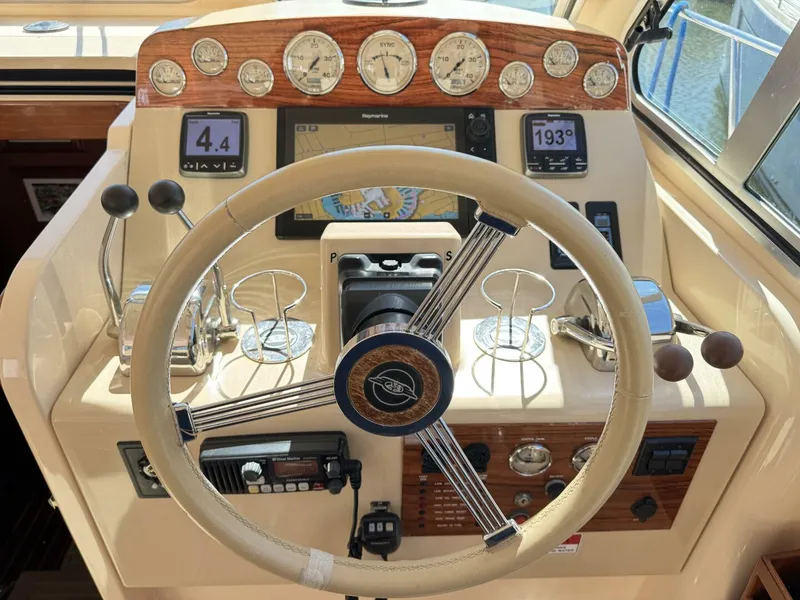 Slide: The Image of Island Packet 360 Hardtop Express Cruiser 2004 - 8