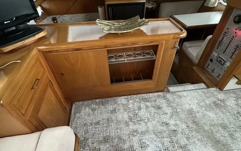 Slide: The Image of Ocean Alexander 42 Aft Cabin 1988 - 15