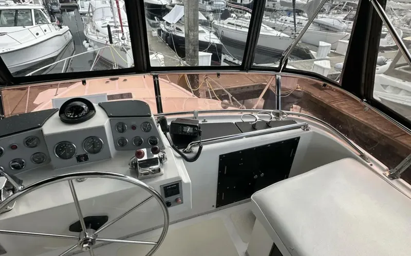 Slide: The Image of Ocean Alexander 42 Aft Cabin 1988 - 2