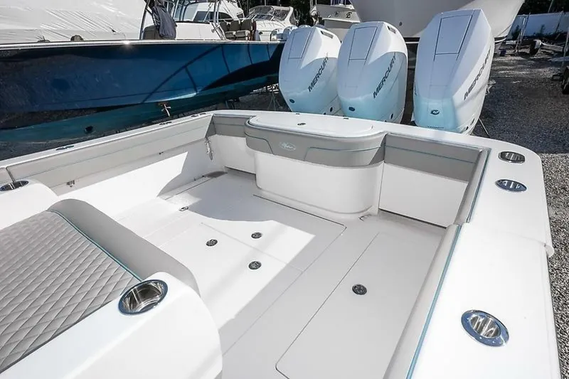 Slide: The Image of Valhalla Boatworks 37 2025 - 11