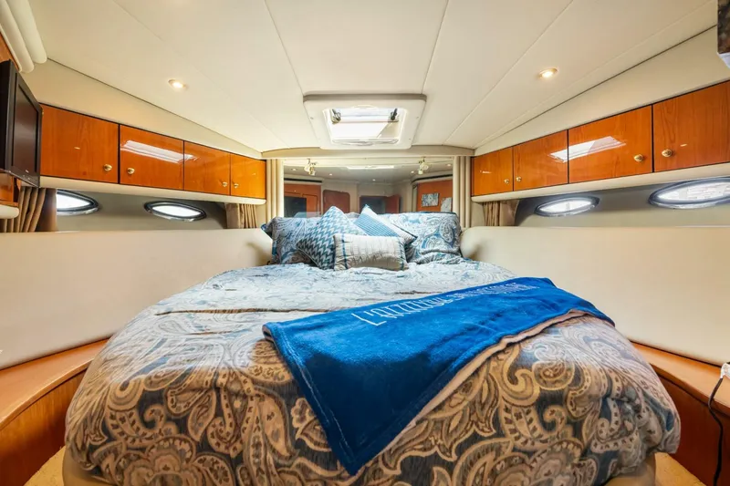 Slide: The Image of Sea Ray 540 Cockpit Motor Yacht 2001 - 28