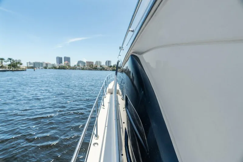 Slide: The Image of Sea Ray 540 Cockpit Motor Yacht 2001 - 42