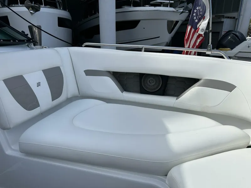 Slide: The Image of Four Winns HD 240 OB 2020 - 26