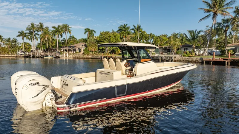 The Image of Chris-Craft Catalina 34 2020 - 0