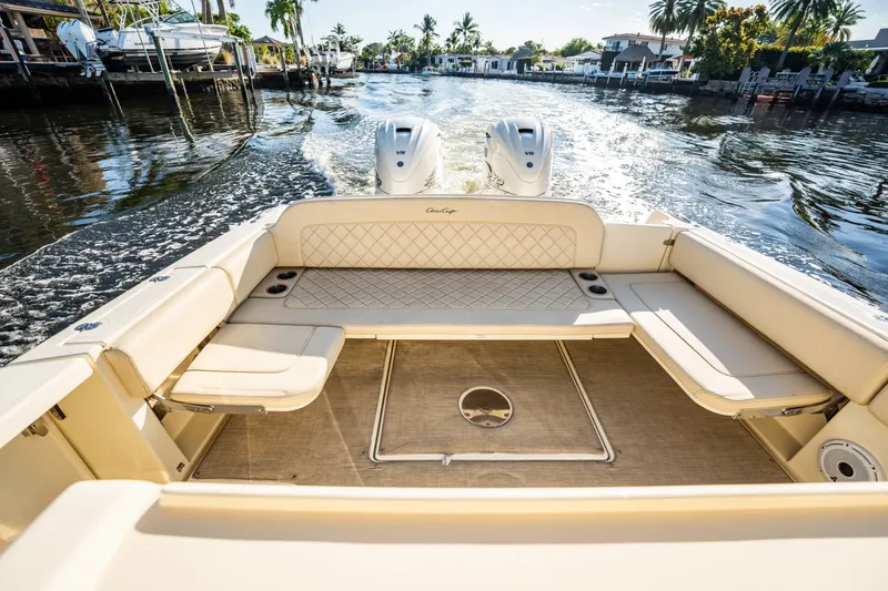 Slide: The Image of Chris-Craft Catalina 34 2020 - 10
