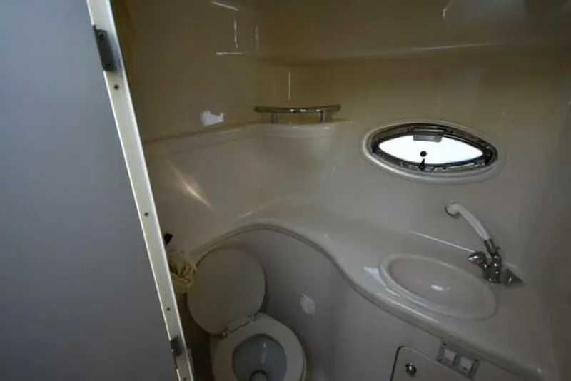 Slide: The Image of Sea Ray 290 Amberjack 2002 - 31