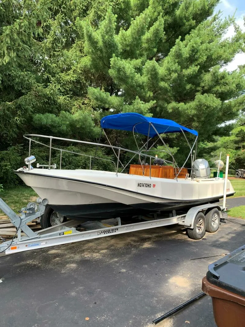 Slide: The Image of Boston Whaler 21 Outrage Rib Side 1972 - 6
