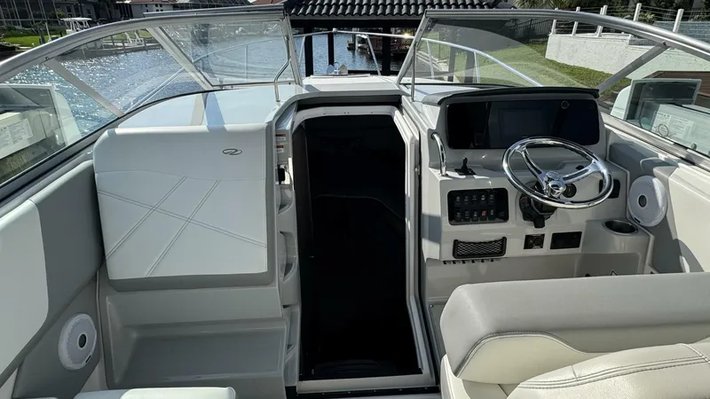Slide: The Image of Regal 26 XO 2022 - 29