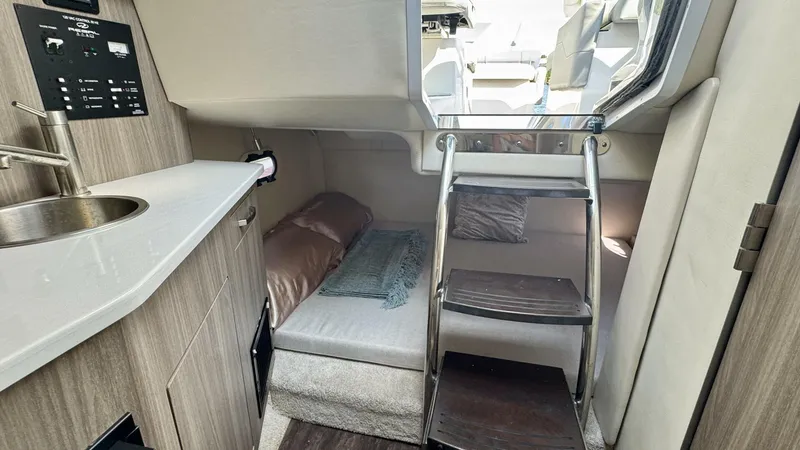 Slide: The Image of Regal 26 XO 2022 - 30