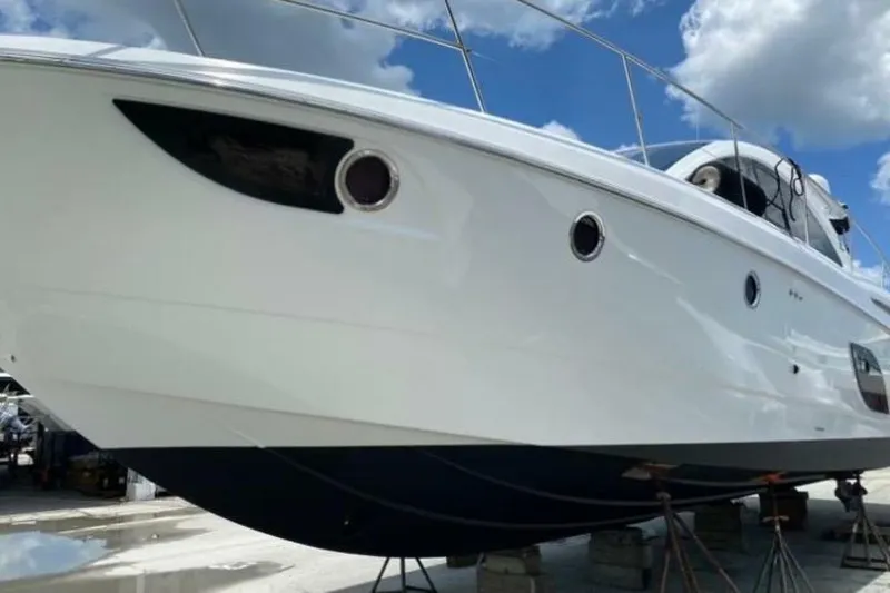 Slide: The Image of Beneteau Gran Turismo 44 2014 - 17
