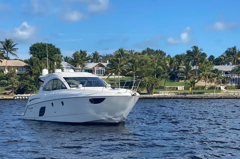 Slide: The Image of Beneteau Gran Turismo 44 2014 - 24