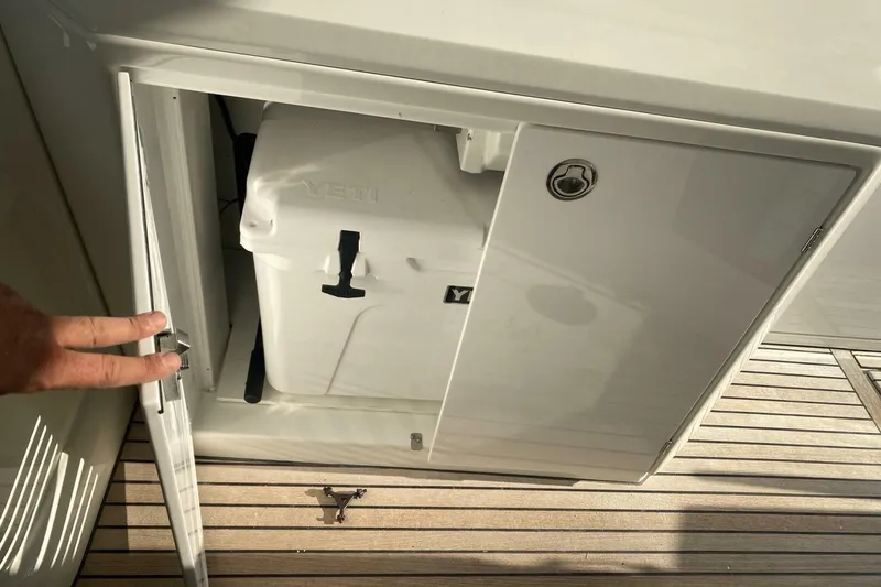 Slide: The Image of Beneteau Gran Turismo 44 2014 - 30