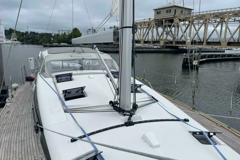 Slide: The Image of Beneteau Sense 57 2017 - 10