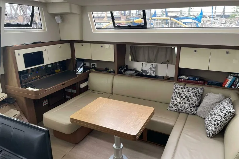 Slide: The Image of Beneteau Sense 57 2017 - 40