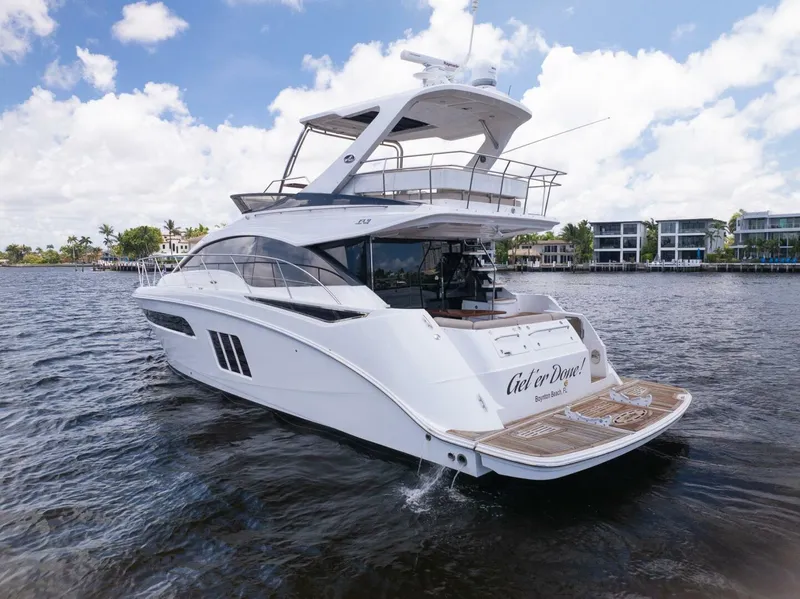 Slide: The Image of Sea Ray 510 Fly 2016 - 7