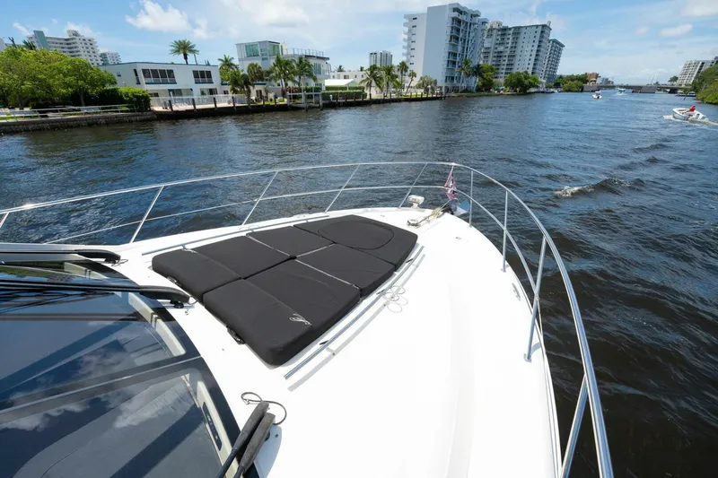 Slide: The Image of Sea Ray 510 Fly 2016 - 8