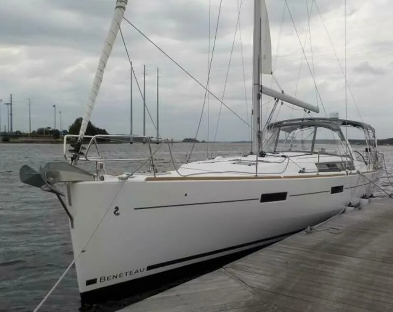 Slide: The Image of Beneteau Oceanis 45 2017 - 12