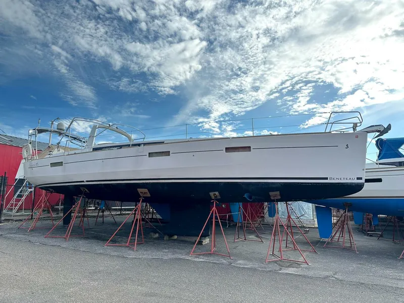 Slide: The Image of Beneteau Oceanis 45 2017 - 15